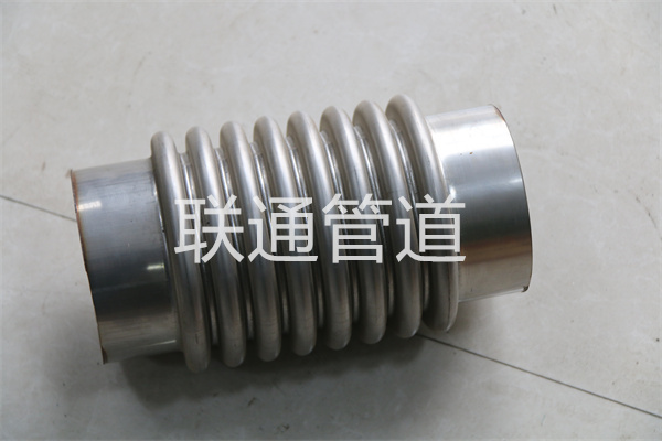 無約束型成人免费看片